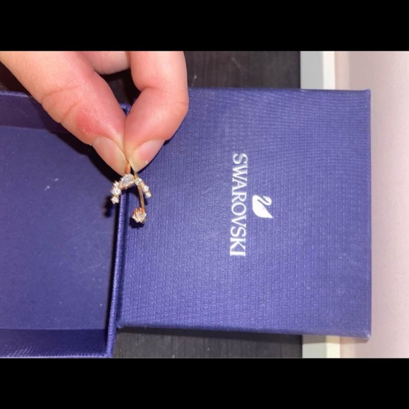 Swarovski Jewelry - Picture 2 of 3